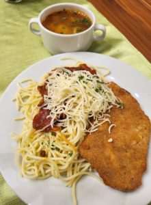 538702599_122142535160841250_6552157549389365581_n